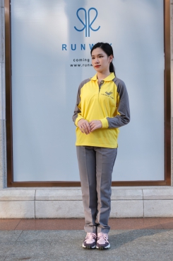 Đồng phục nhân viên vàng xám 